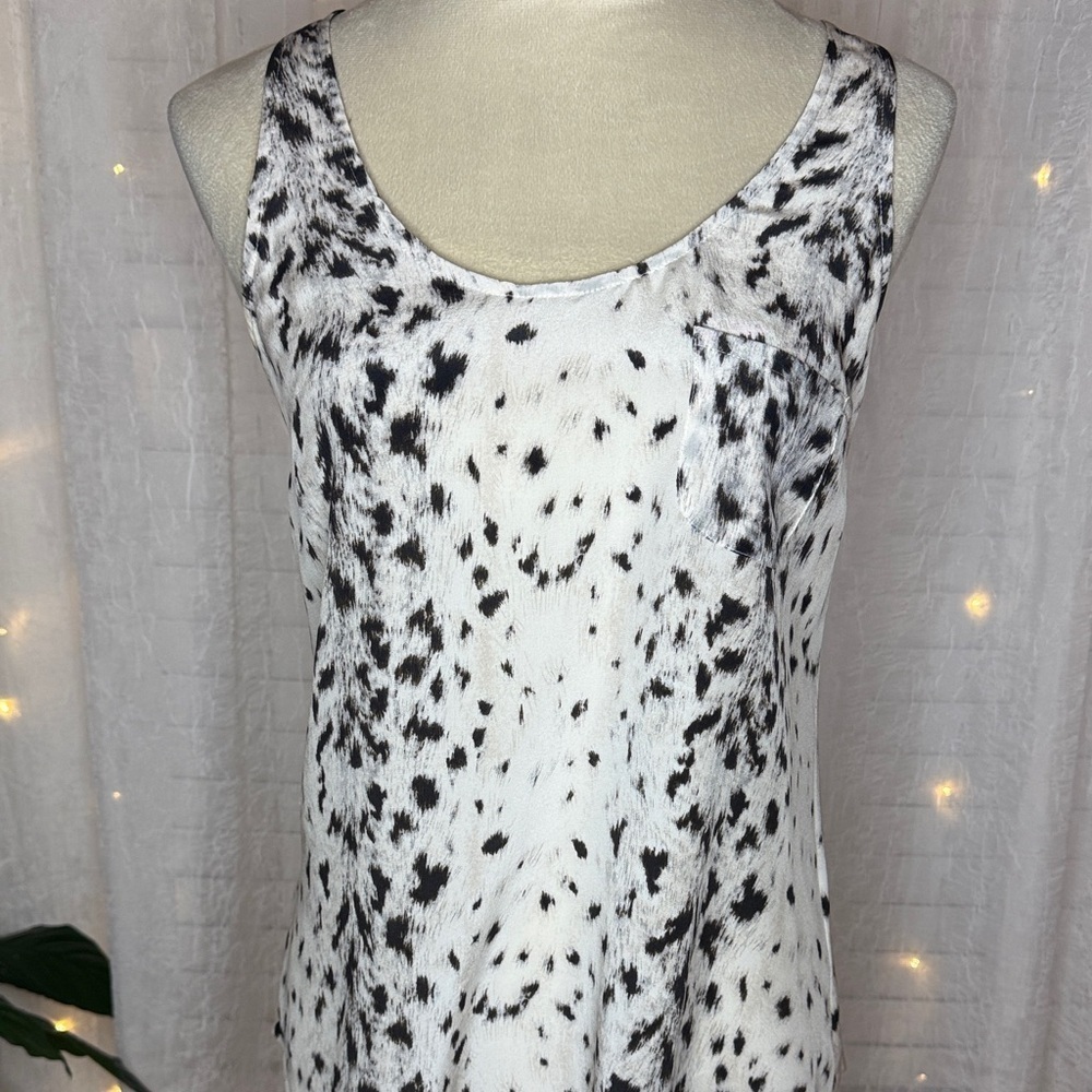 100% Silk Joie Black and White Spotted Tank Top